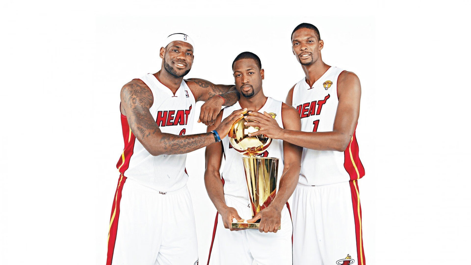 国家田径队集训开营，刘翔亲临指导新秀，田径比赛刘翔