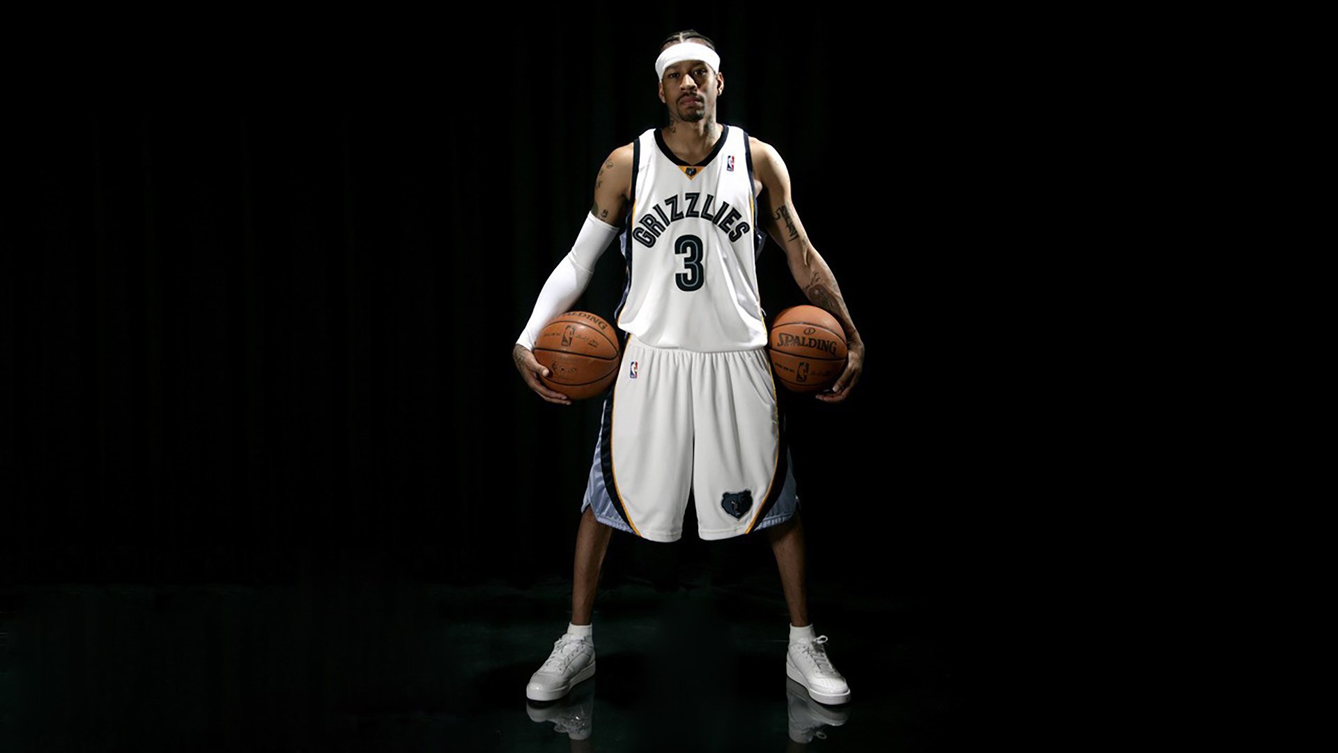 九游下载官网-托桑·埃夫布奥姆万成为NBA国际化象征，埃托奥与布冯相视一笑